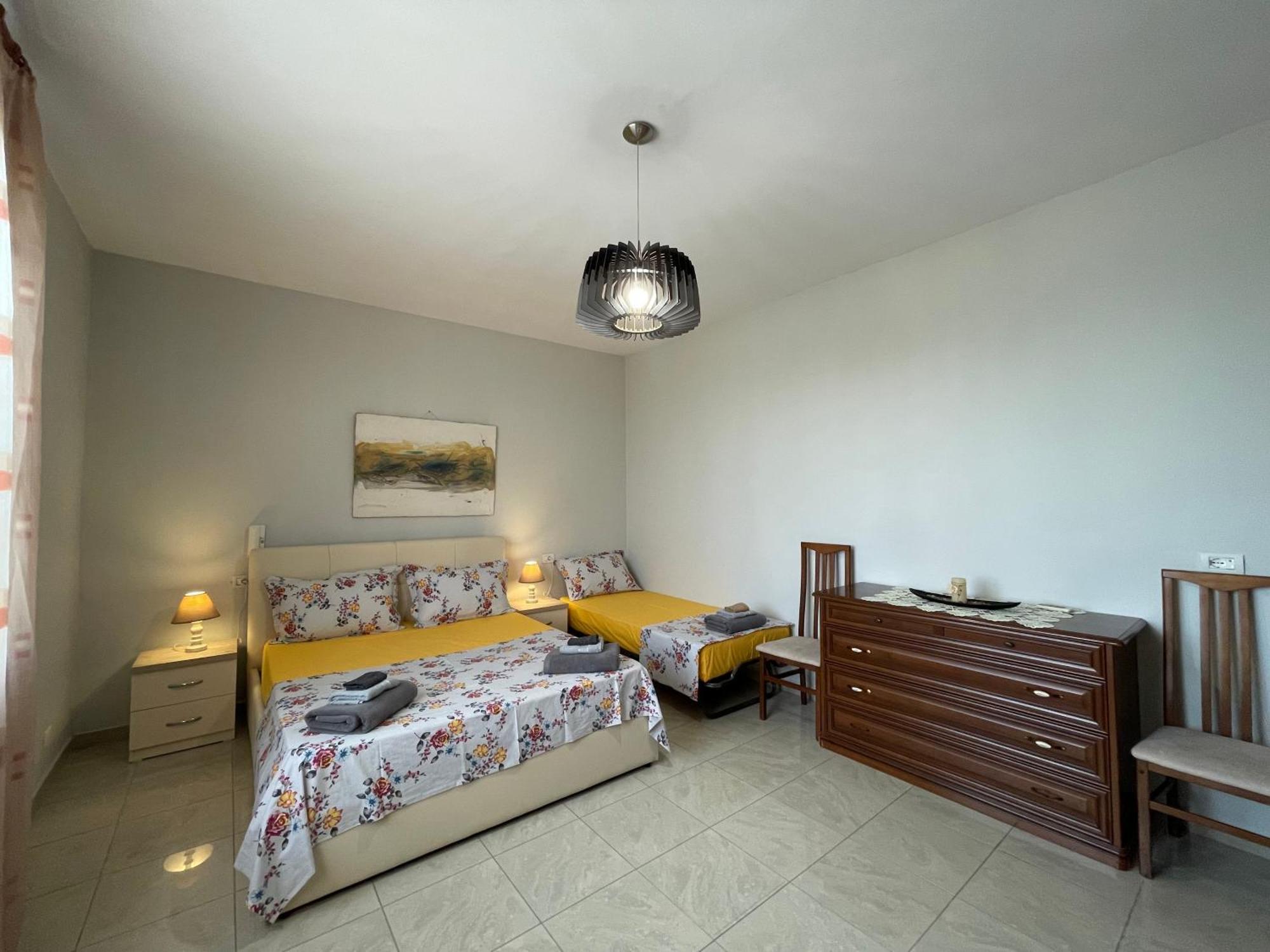 Peak Apartment Sea View In Vollga Durres #3 Exterior photo